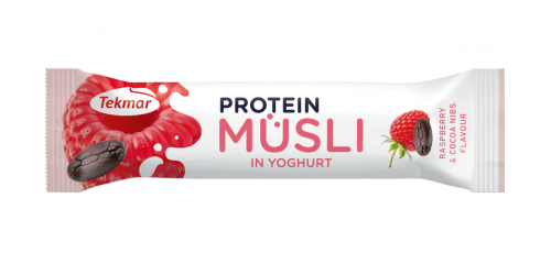 Protein Müsli v jogurte malina & kakaové nibsy